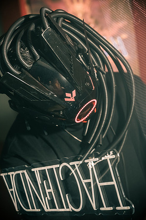 _XT47932